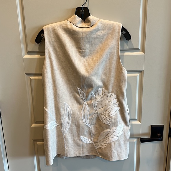 NWT Christy Lynn Ping Vest In Khaki Embroidery - Picture 9 of 12